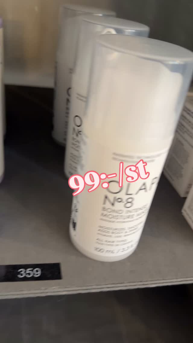 Vi säljer ut kvarvarande produkter från Olaplex för 99:-/st